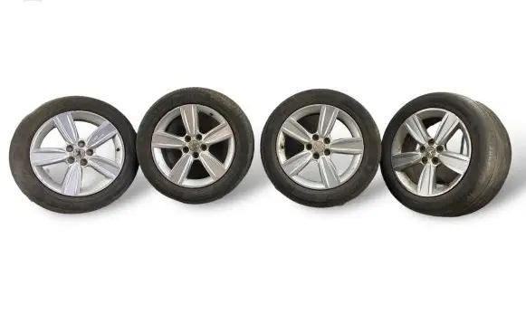 Peugeot 4007 R18 alloy rim 