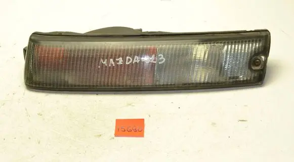 Mazda 323 F Front indicator light FMZ106G0L0