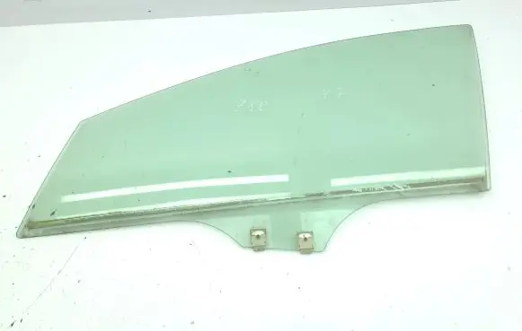 Mazda CX-7 Front door window glass four-door