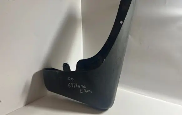 Suzuki Grand Vitara II Rear mudguard 00233013 990E065J64000