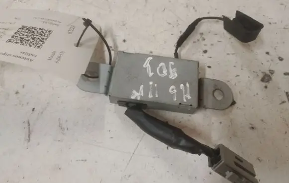 Mazda 6 Aerial antenna amplifier GS1M669N0 061668