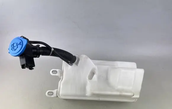 Mini F66 Windshield washer fluid reservoir/tank 5B546D3 5A34A44 5A128A5