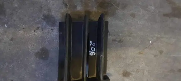 Skoda Octavia Mk2 (1Z) Front bumper lower grill 1Z0853666 0201113936200106