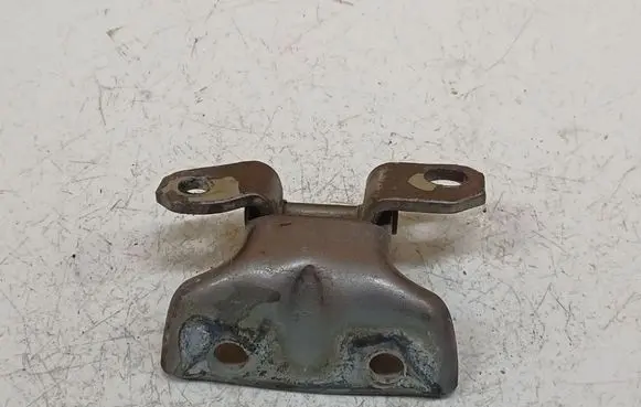 KIA Ceed Rear door lower hinge
