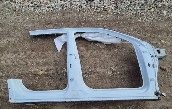 Volkswagen Tiguan Allspace Front sill (body part) 