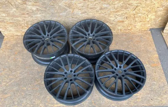 Aston Martin DBX R23 light alloy rim PY839965GJA NY831007 K15K201