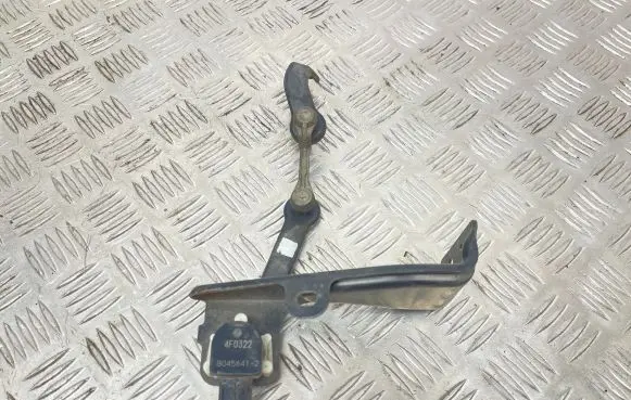 Rear air suspension level height sensor