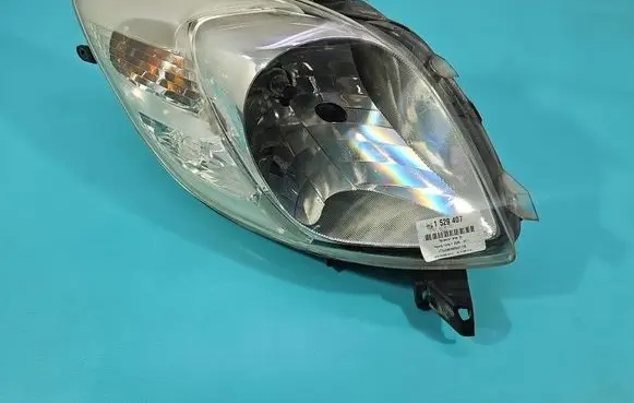 Toyota Yaris Headlight/headlamp IMPRK1529407