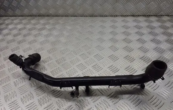 Volkswagen PASSAT B5.5 Engine coolant pipe/hose 06B121671AE