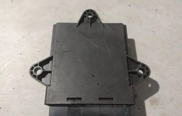 Opel Vectra C Door central lock control unit/module 13170150