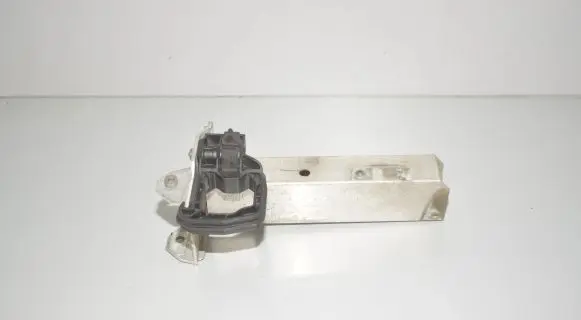 BMW 5 F10 F11 Radiator support slam panel bracket 7207152 51117207152 51117186514