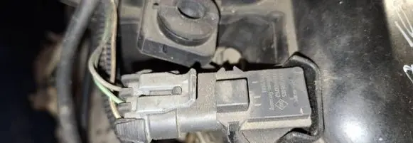 Renault Scenic II - Grand scenic II Mass air flow meter 8200105165 7700101762