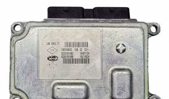 Renault Clio II Engine control unit/module 8200181482