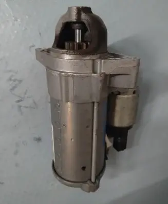 Citroen DS3 Starter motor 9830507480