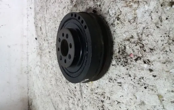 Audi 80 90 S2 B4 Crankshaft pulley
