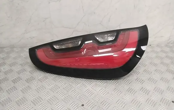 Rear/tail lights
