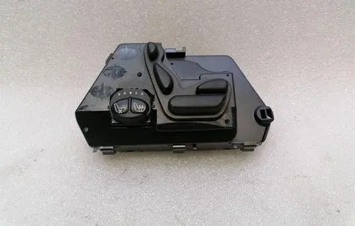 Mercedes-Benz S W220 Rear door window switch trim A2208212379