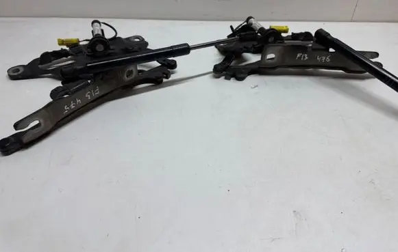 BMW 6 F12 F13 Engine bonnet/hood hinges 7249887 7249888