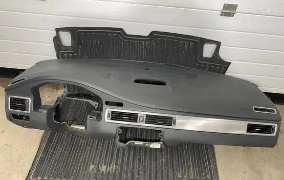 Volvo S80 Dashboard