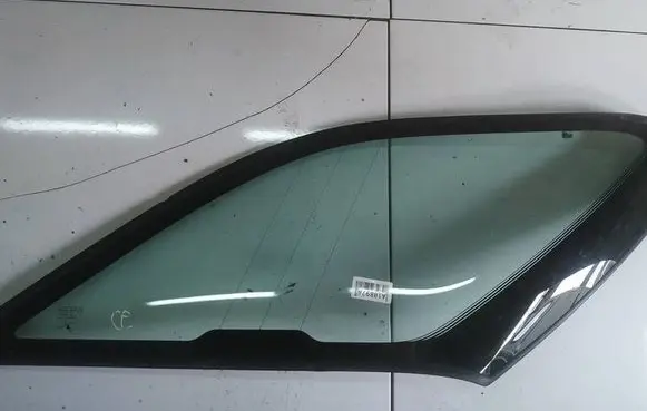 Saab 9-5 Rear side window AS2