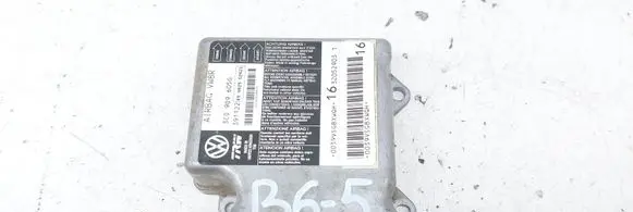 Volkswagen PASSAT B6 Airbag control unit/module 3C0909605 3C0909605G
