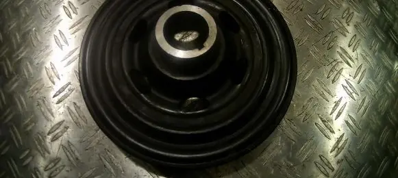 Crankshaft pulley