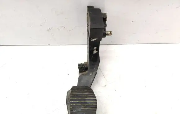 Clutch pedal