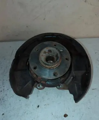 BMW 1 E81 E87 Rear wheel hub spindle/knuckle 0000019024 P260934 T8569U