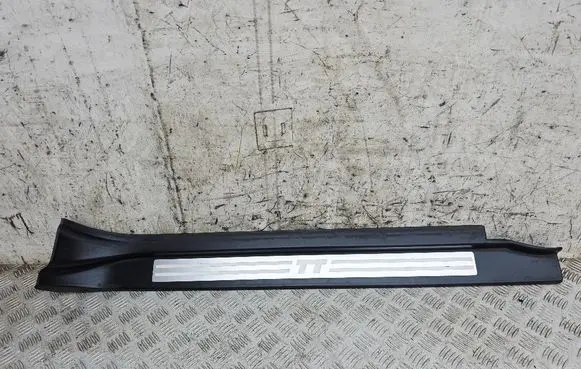 Audi TT Mk1 Front sill trim cover 8N8853492C 8N8853492B