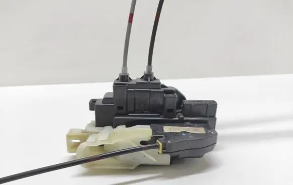 Hyundai Sonata Rear door lock 814203K000