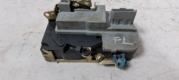 Citroen Berlingo Front door lock