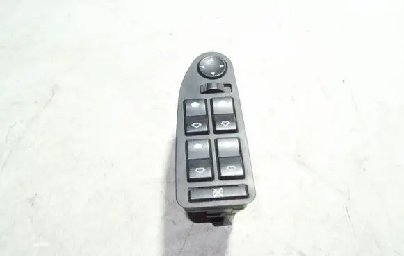 BMW 5 E39 Electric window control switch