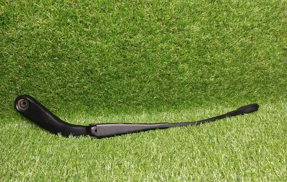 BMW 3 F30 F35 F31 Front wiper blade arm 7260469 6161726046905