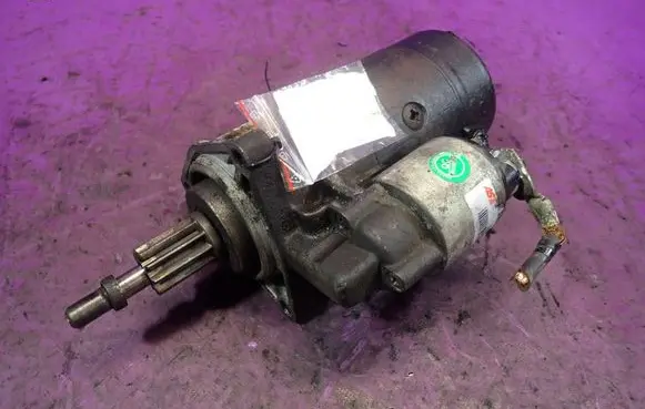 Volkswagen Transporter - Caravelle T4 Starter motor 02b911023a