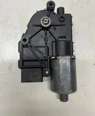 Audi A5 Sportback 8TA Sunroof motor/actuator 51571651005 8R0959591A 0390200074