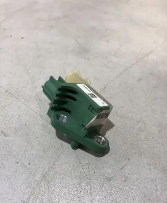 Volkswagen PASSAT B6 Airbag deployment crash/impact sensor 3C0909606