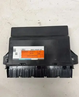 Ford Kuga I Comfort/convenience module 8M5T19G481AE 2007DJ0476 5WK487771