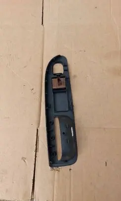 Volkswagen PASSAT B6 Front door interior handle trim 3C1867171A