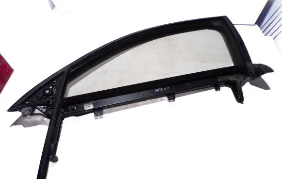Audi A6 S6 C6 4F Front door window/glass frame 4F0837629