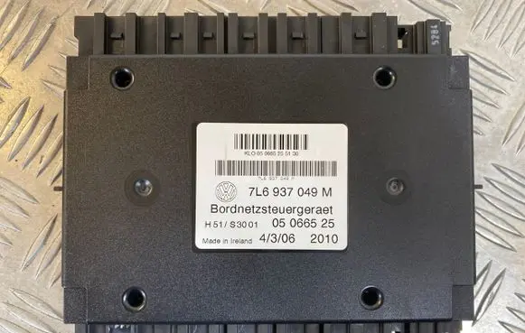 Volkswagen Touareg I Comfort/convenience module 7L6937049M 05066525 H51S3001