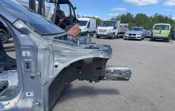 BMW 2 F44 Front quarter panel 