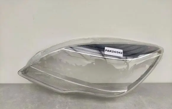 Mercedes-Benz R W251 Headlight lense 1305560002
