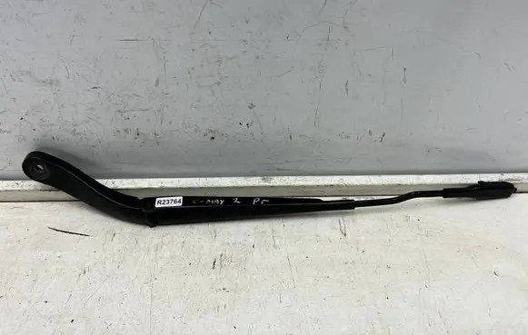 Ford C-MAX II Front wiper blade arm AM5117526AE