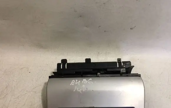 Audi A4 S4 B6 8E 8H Car ashtray 8E0857951