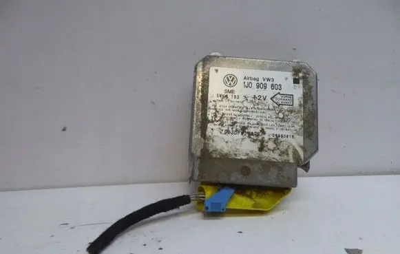 Volkswagen Golf III Airbag control unit/module 1J0909603
