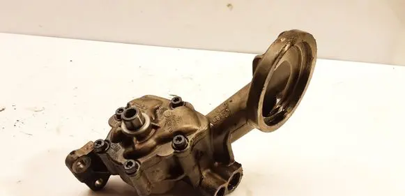 Audi A6 S6 C6 4F Oil pump 059115105AB