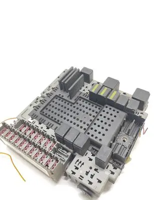 Volvo S60 Fuse module 8688153 02W035
