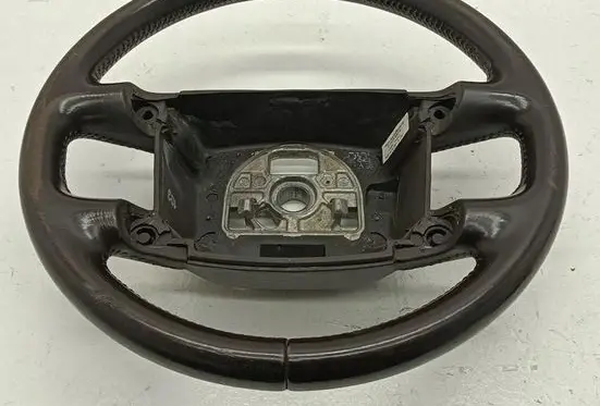 Volkswagen Phaeton Steering wheel