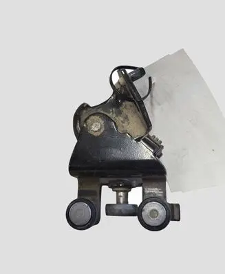 Citroen Berlingo Sliding door middle roller runner 9680486480