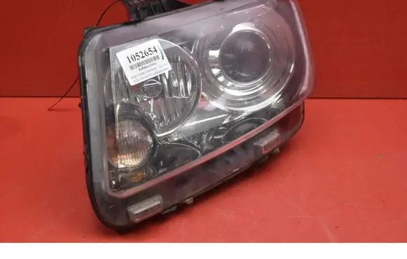 Jeep Grand Cherokee Headlight/headlamp 68087061AD